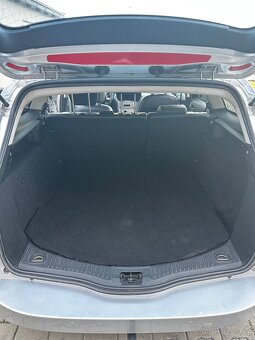 Ford Mondeo 2.0 TDCi 103 kW - 14