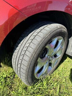 Mazda CX7 Revolution max výbava - 14