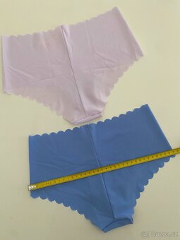 Kalhotky Victoria's Secret, vel. M - L - 14