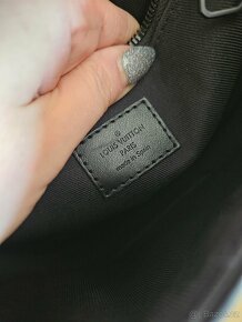 Louis Vuitton S lock Sling bag - 14