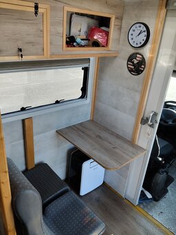 OBYTNÉ AUTO IVECO DAILY AUTOMAT VÝMĚNA MOŽNÁ - 14