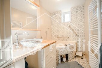 Exkluzivní rodinný dům v srdci přírody Velké nad Veličkou - 14