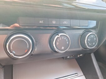 Škoda Octavia 1.6TDi 81kW 1.maj ČR Cebia - 14