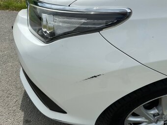 Toyota Auris 1.6 benzin. Manual. 89000 km - 14