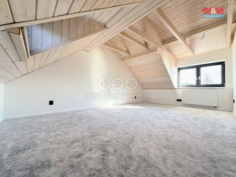 Prodej rodinného domu, 190 m², Jablunkov, ul. Bezručova - 14