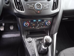 Ford Focus 1.5 110 kw benzín 2016/5 koupeno v ČR - 14