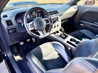2013 Dodge Challenger SRT8 | MANUÁL | 74.000km | 392 HEMI - 14