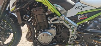 Kawasaki Z900 - 14