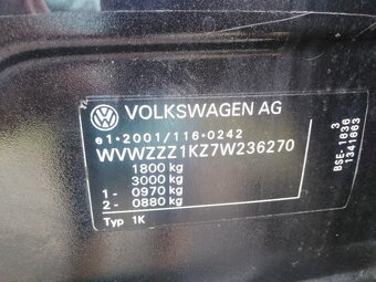 VW GOLF 1.6i BENZIN 75 KW KLASIKA ZA 59000 KČ - 14