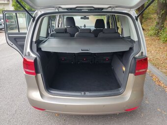 VW TOURAN 1,4TSi-DSG-navigace - 14