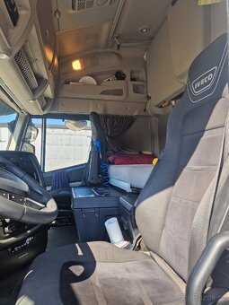IVECO Stralis HI WAY 6x2 - 14