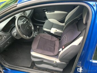 Prodám Renault Clio III  1,2 16V LPG ,r.v.2010 - 14