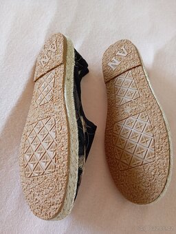 boty,tkaničky,napínáky na boty,nové boty-espadrilky,kotníkov - 14