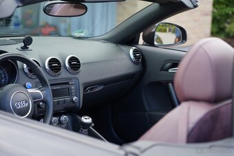 Audi TT 8J Roadster - 14