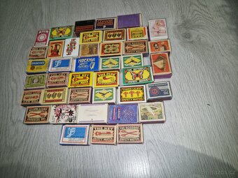 KRABICE STARÝCH RETRO VĚCÍ / SBĚRATELSKÝ MIX - 14