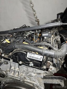 BMW E91 320D díly z motoru N47D20C - 14
