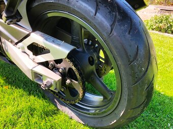 Kawasaki ZXR 400, sbírkový stav Nová cena - 14