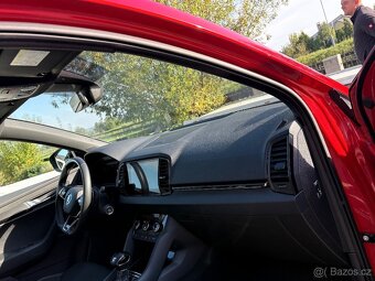 ŠKODA KAROQ 2 tdi Sportline 4X4 M.r2023 Matrix Kamera Bufik - 14