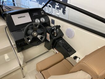 QUICKSILVER Activ 805 CRUISER + MERCURY F 300 V8 EFI EXLPT D - 14