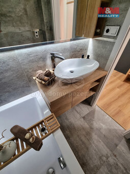 Prodej bytu 2+1, 52 m², Ostrava, ul. náměstí Antonie Bejdové - 14