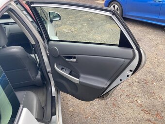 Toyota Prius 1,8 VVT-i HSD Comfort - 14