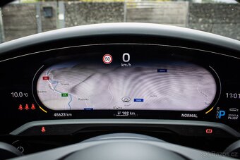 Porsche Taycan S, 1. Majiteľ, Slovenské,Bicolor interiér,DPH - 14