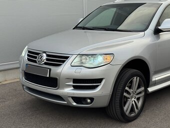VW Touareg 3.0 TDI R-Line - 14