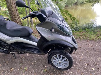 Piaggio MP3 400 Kategorie L5E - 14