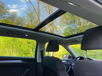 SKODA SUPERB III COMBI 2.0TDI-110KW PANORAMA NAVI LED - 14