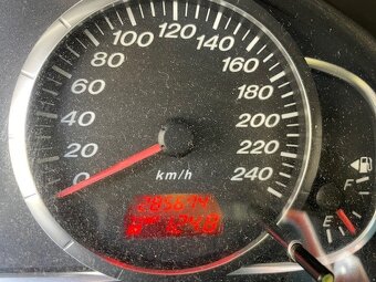mazda 6_2.0 GG1_105 kW_r.v.2006 - 14