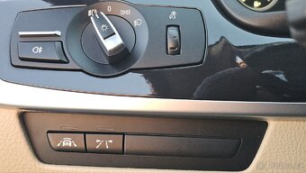 BMW 525 D Mod 2015 DISTRONIC. Top stav - 14