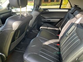 Mercedes ML 164 - 14