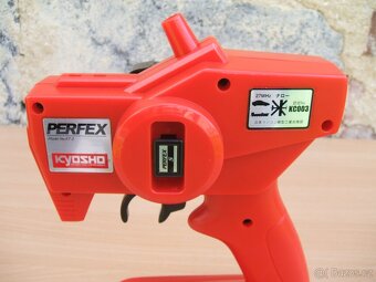 Kyosho FERRARI F1 2004 De Agostini R/C 1:8 - 14