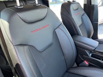 Jeep Compass Trailhawk 4Xe 1.3i PHEV 177 kW Plug-in hybrid - 14