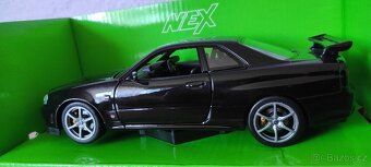 Modely aut 1/24 - NISSAN (Whitebox, Welly) - 14