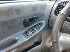Hyundai Accent 2006 3dvéř DOHC 16V - díly - 14