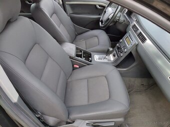 Volvo S80 1.maj.,nová stk, servis volvo - 14