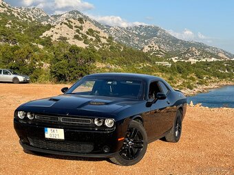 DODGE CHALLENGER 4x4 v6 225kw - 14