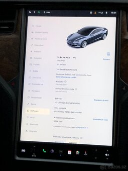Tesla Model S Long Range - 14