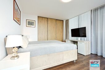 Luxusní Penthouse 2+kk s terasou, úložnou místností – Plzeň - 14