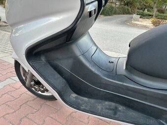 Yamaha YP 400 Majesty 2004 - 14