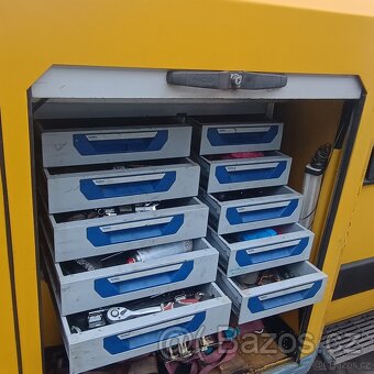 Odtahový speciál Iveco Daily 65C18 rv, 2008 - 130kw - 14