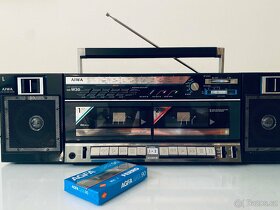 Radiomagnetofon Aiwa CA-W30, rok 1988 - 14