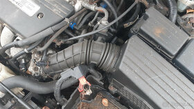 Honda Accord 2004 2,0i 114kW TOURER - JEDE, DILY - 14
