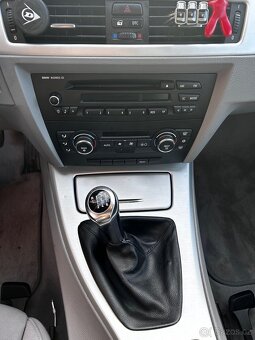 BMW E92 320i - 14