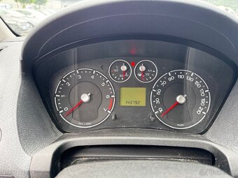 Ford Fiesta 1.3i , jen 143 000km, bez koroze, servisovaný - 14