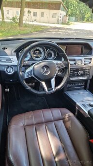 MERCEDES W212 FACELIFT AMG - 14
