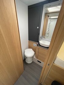 ADRIA CORAL 670SL 2.2 121KW MĚCHY, TV, TAŽNÉ ZAŘÍZENÍ - 14