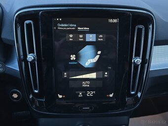 VOLVO XC40 120kW T3 MOMENTUM Automat ČR 2021 LED + NAVI -DPH - 14