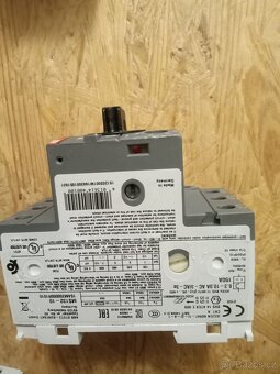 Elektroinstalační materiál (jističe a mnoho dalšího) - 14